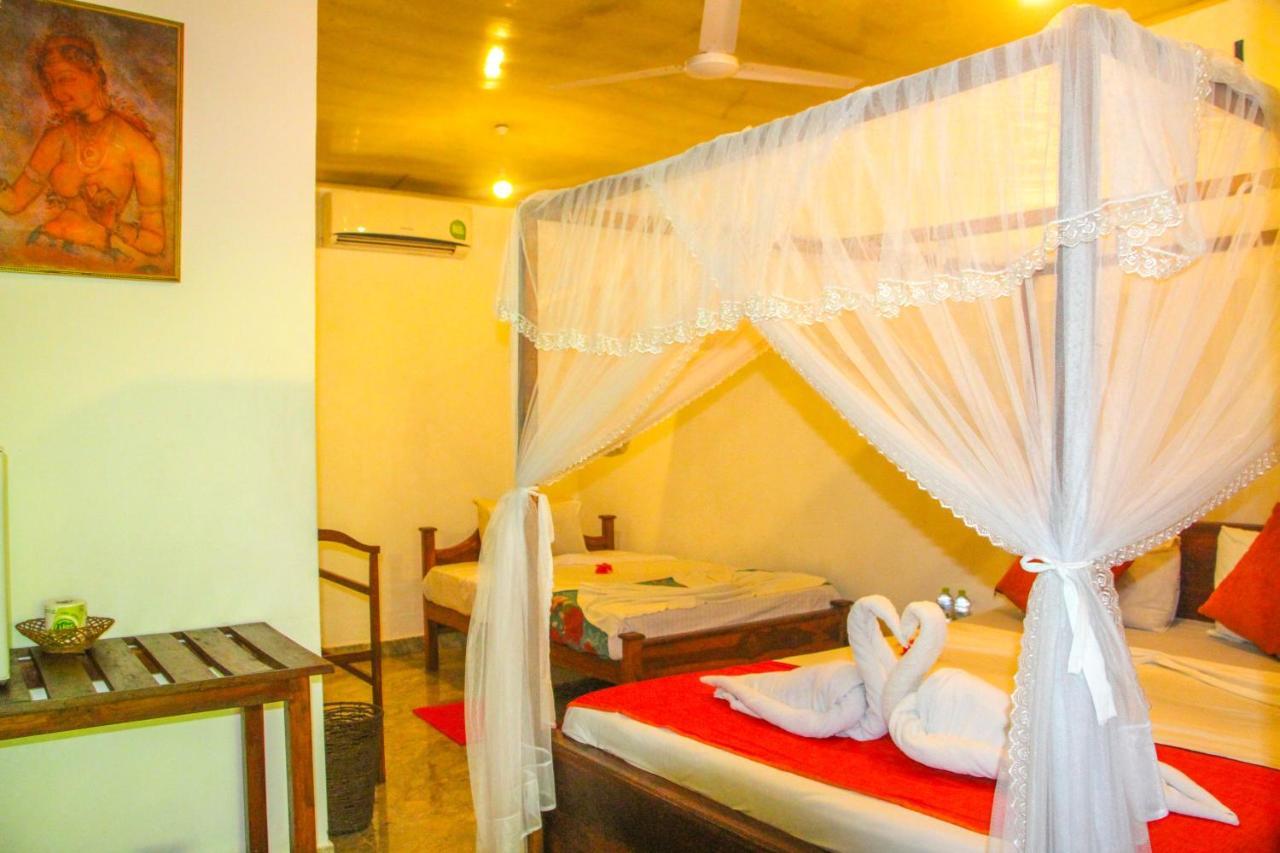 Kolon Resort Sigirîya Extérieur photo